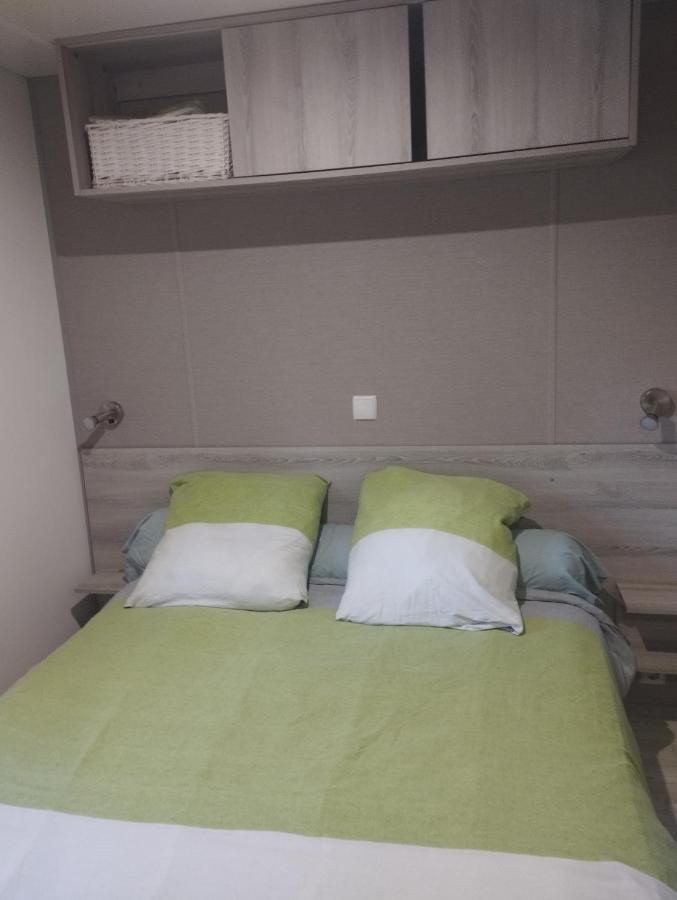 Mobil-Home Tout Confort A 300M De L'Ocean Saint-Brévin-les-Pins Luaran gambar