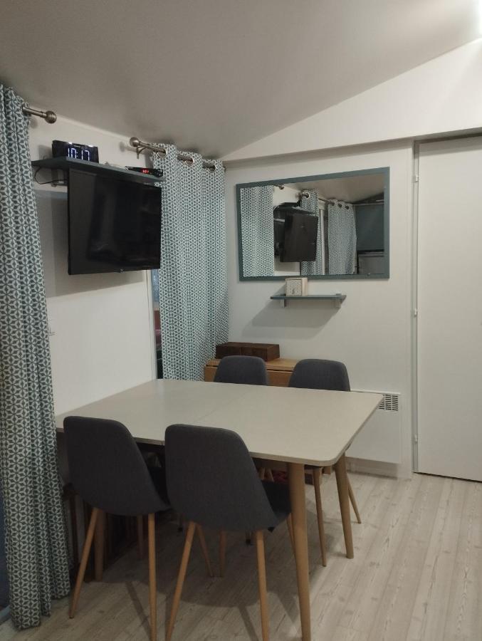 Mobil-Home Tout Confort A 300M De L'Ocean Saint-Brévin-les-Pins Luaran gambar